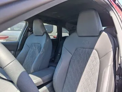 Audi A5 Avant e-Hybrid 220 kW Quattro S tronic