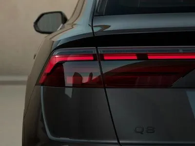 Audi Q8