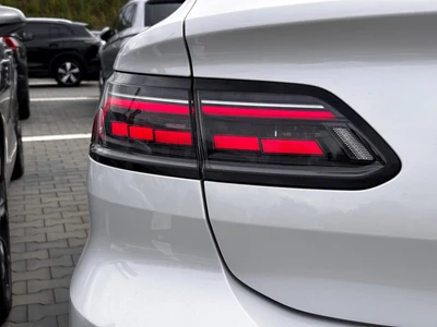 Volkswagen Arteon 2.0 TSI 4Motion R DSG 320KM, kamera 360, hek, szyberdach, serwis ASO