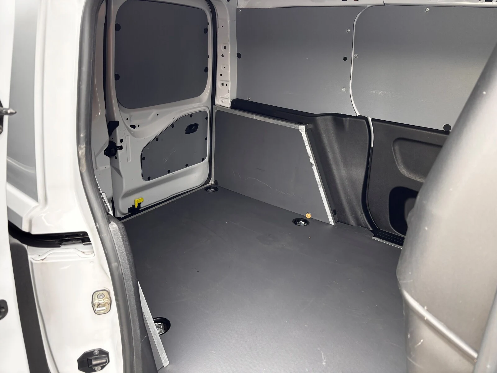 Toyota ProAce CITY VERSO — zdjęcie 18