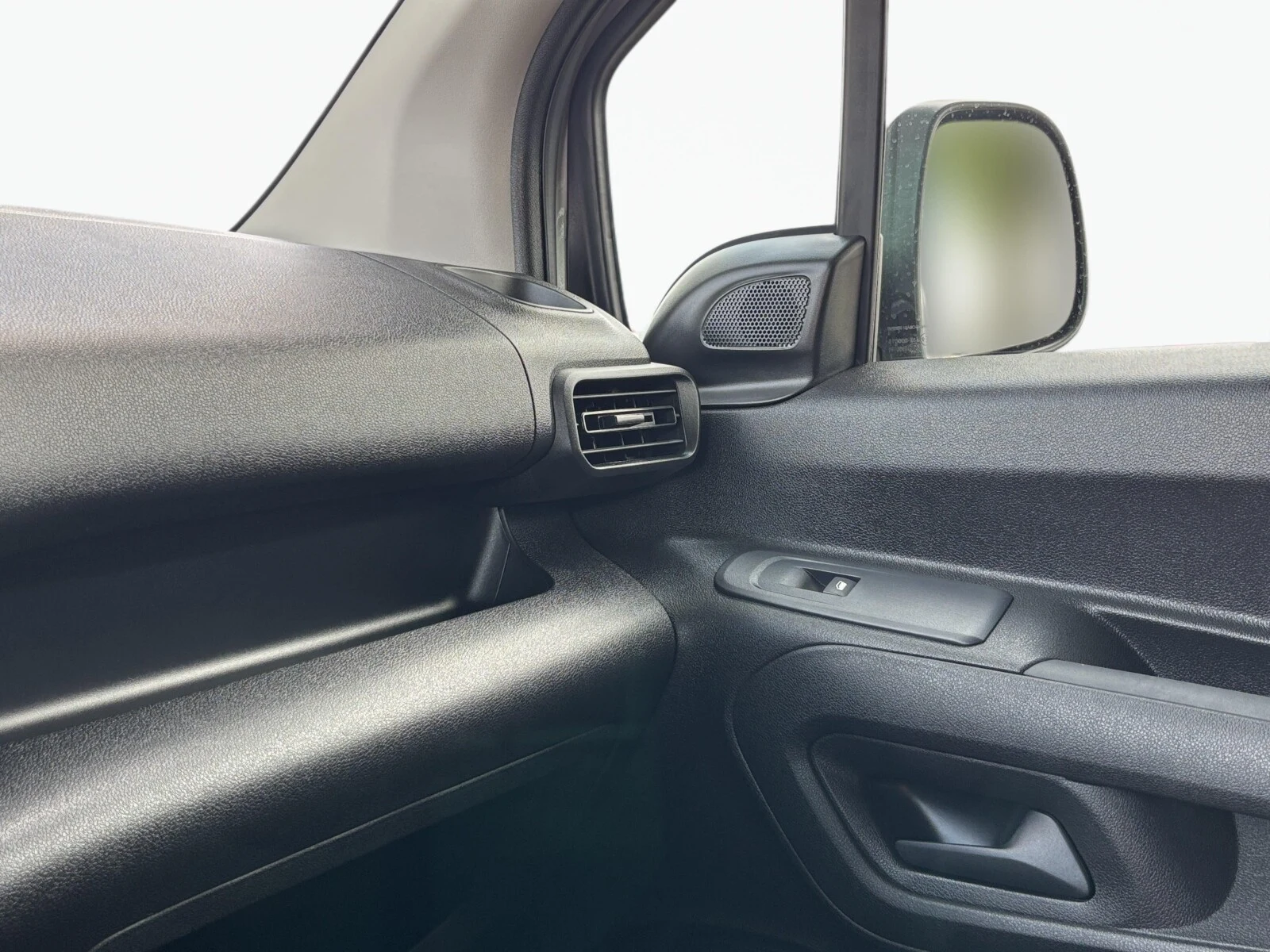 Toyota ProAce CITY VERSO — zdjęcie 13