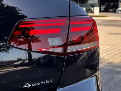 Volkswagen Passat 2.0 TDI 4Mot Elegance DSG 200KM, kamera cofania, FV23%, salon PL, ASO