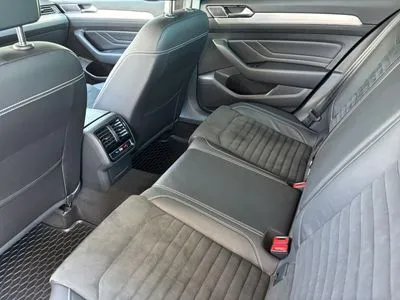 Volkswagen Passat 2.0 TDI 4Mot Elegance DSG 200KM, kamera cofania, FV23%, salon PL, ASO