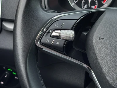 Škoda Karoq 1.5 TSI ACT GPF 4x2 Ambition DSG 150KM, salon Polska, serwis ASO