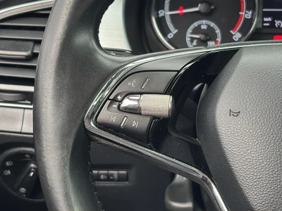 Škoda Fabia 1.0 TSI Ambition 95KM, kamera cofania, salon Polska, serwisowany w ASO