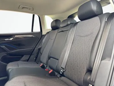 Volkswagen Tiguan 2.0 TDI SCR Life 7G-DSG 150KM, hak, salon Polska, serwisowany w ASO