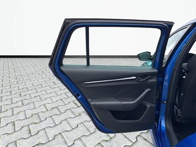 Škoda Octavia Octavia 1,0 TSI 110KM, Virtual Cockpit, Kessy, Ambiente, kombi