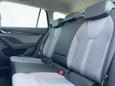 Škoda Octavia Selection 1,5 TSI m-HEV DSG 150KM, salon PL, serwis ASO