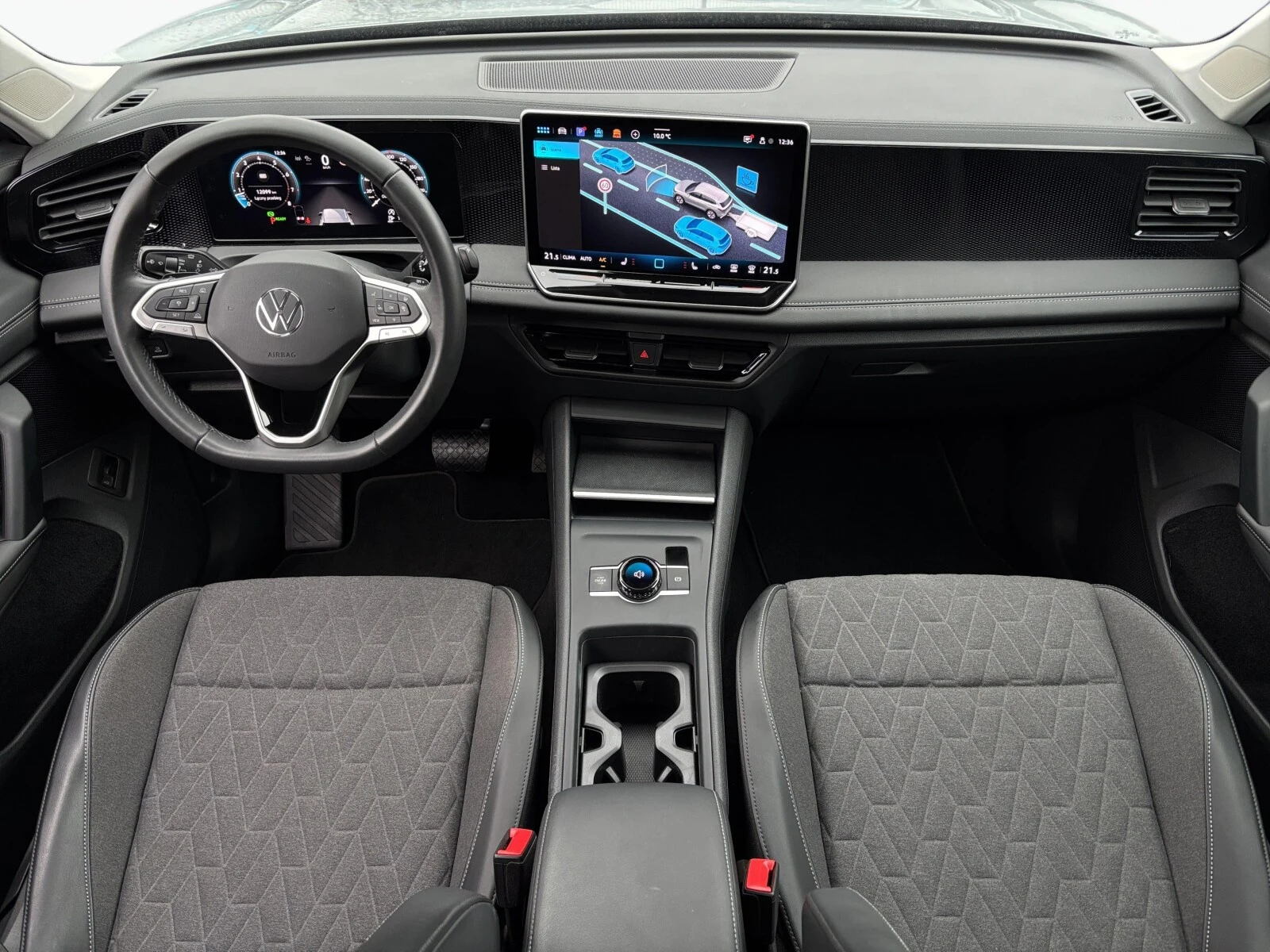 Volkswagen Tiguan SUV Life 1.5 eTSI 110 kW (150 PS) DSG 7-G III (2024-) — zdjęcie 16