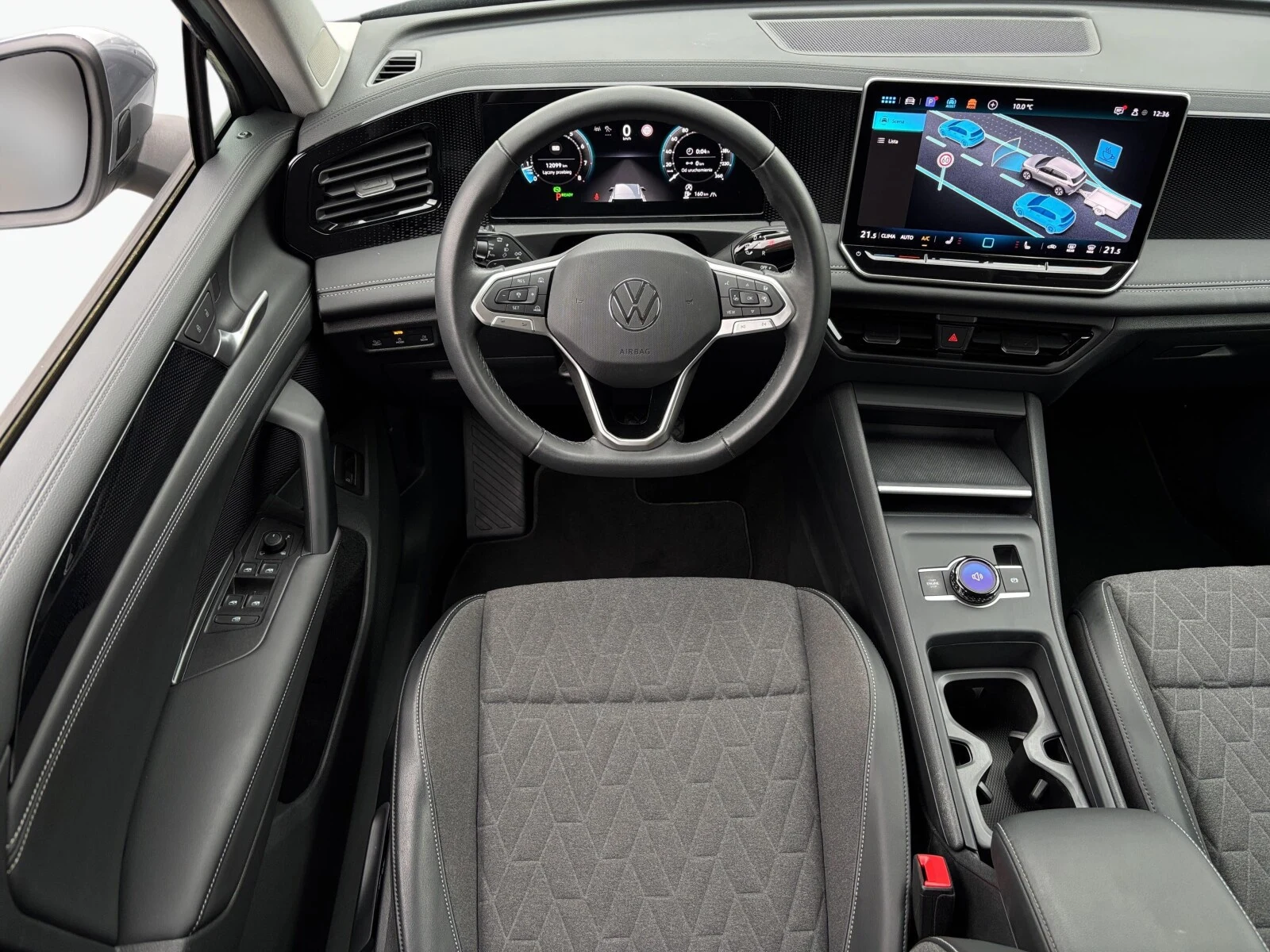 Volkswagen Tiguan SUV Life 1.5 eTSI 110 kW (150 PS) DSG 7-G III (2024-) — zdjęcie 18