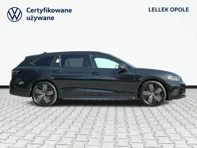 Volkswagen Passat Variant 2.0 TDI SCR 4Motion R-Line DSG 193KM, kamera 360, szyberdach, salon PL, ASO