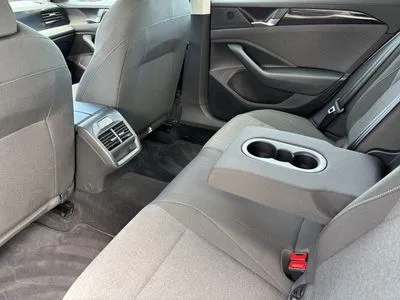 Volkswagen Passat Variant 2.0 TDI SCR 7G-DSG 122KM, hak, kamera cofania, salon Pl, serwis ASO