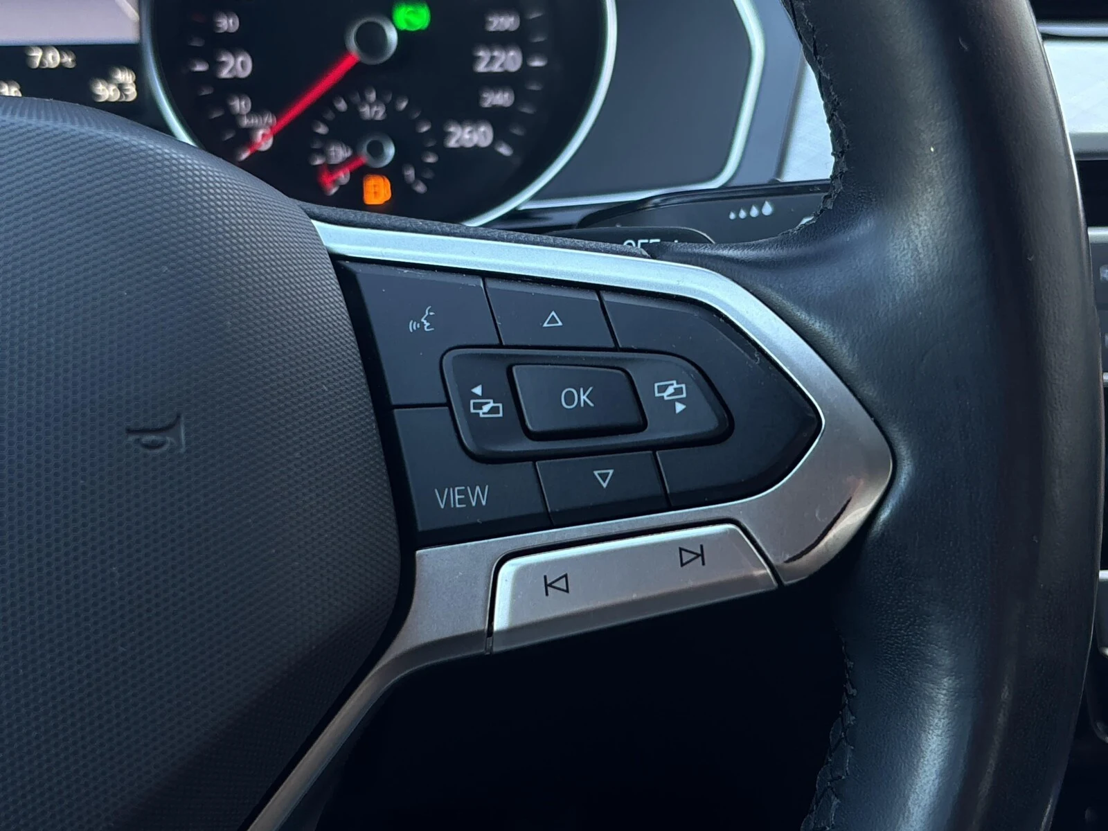Volkswagen Passat BUSINESS B8 (2014-2023) — zdjęcie 19