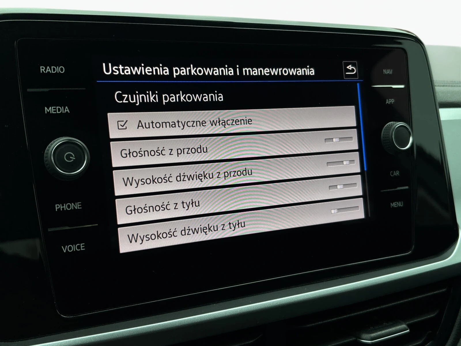 Volkswagen T-Roc turkusowy I (2017-2025) — zdjęcie 20
