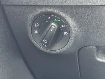 Škoda Karoq 2.0 TDI SCR 4x2 Ambition DSG 115KM, salon Polska, serwisowany w ASO