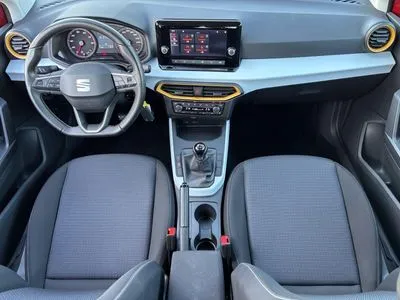 Seat Arona 1.0 TSI Style S&S 110KM, salon Polska, serwisowany w ASO
