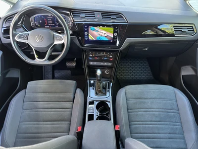 Volkswagen Touran 1.5 TSI EVO Highline DSG 150KM, kamera cofania, hak, salon PL, ASO