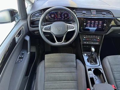 Volkswagen Touran 7-os. 1.5 TSI NF Highline 150KM DSG 7-G, salon Polska, serwis ASO