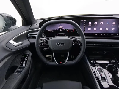 Audi A5 Limousine LIMOUSINE TFSI e quattro 220 kW S tronic