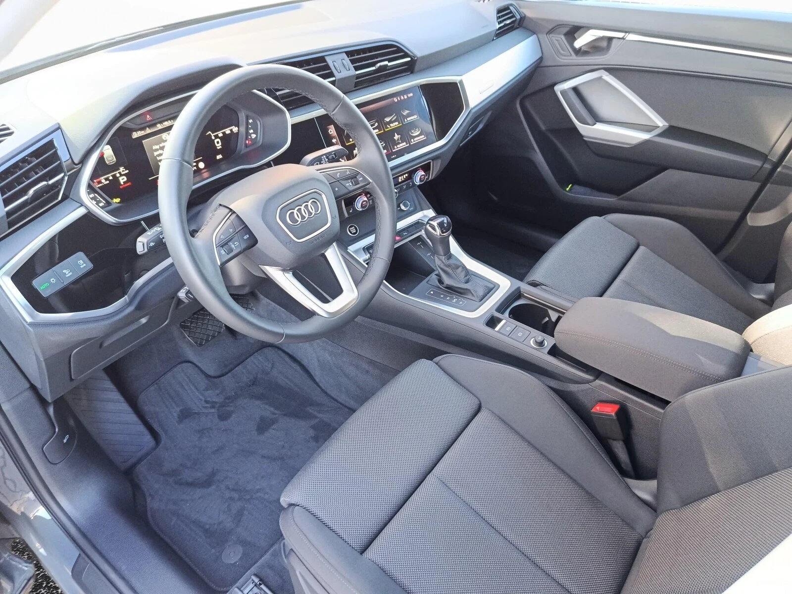 Audi Q3 Sportback Q3 Sportback 35 TFSI 150 KM S tronic II (2025-) — zdjęcie 14