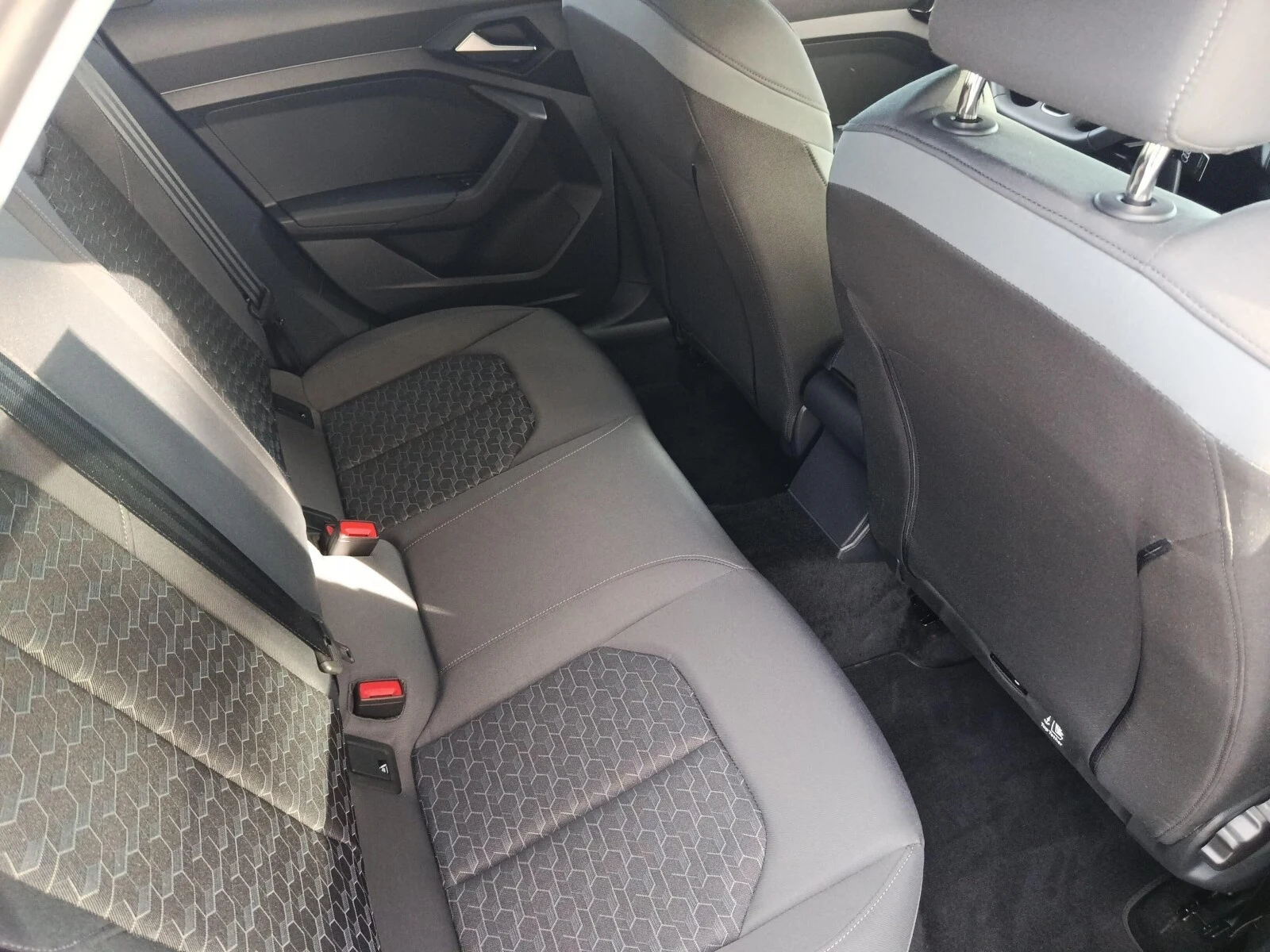Audi A1 Sportback A1 Sportback advanced 35 TFSI S tronic 150 KM GB (2019-) — zdjęcie 14