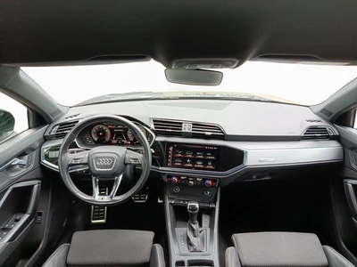 Audi Q3 TFSI 110(150) kW(KM) S tronic