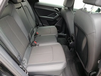 Audi Q3 TFSI 110(150) kW(KM) S tronic