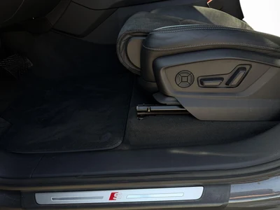 Audi Q7 quattro 55 TFSI e 280 kW tiptronic