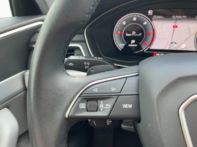 Audi A4 Limousine