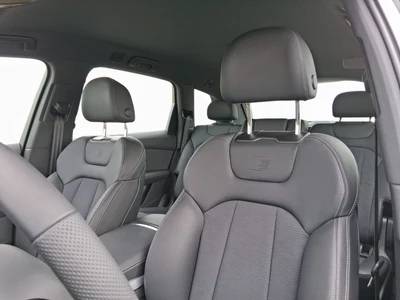 Audi Q7 S line quattro 55 TFSI e 290(394) kW(KM) tiptronic