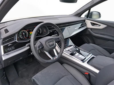 Audi Q7 S line quattro 55 TFSI e 290(394) kW(KM) tiptronic