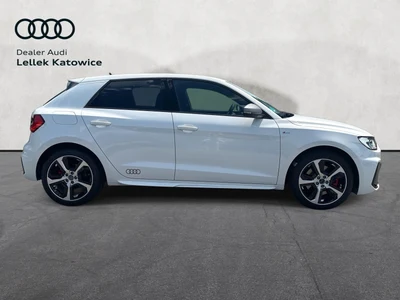 Audi A1 Sportback 2.0 207KM S-Line, Side Assist, ACC, Pakiet Czerń, Skóra, FV23%