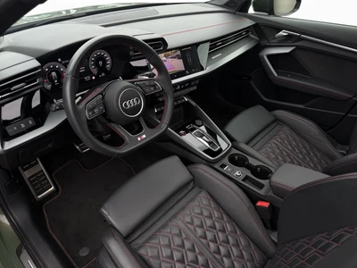 Audi S3 Sportback 333 KM, Quattro, Panorama, Matrix LED, FV23%