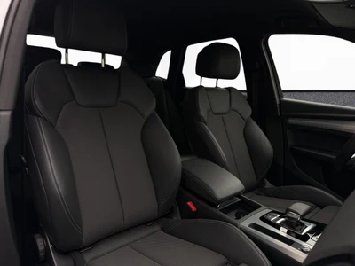 Audi Q5 2.0 TDI, 204km, ambiente, Matrix hd, alcantara, FV23%