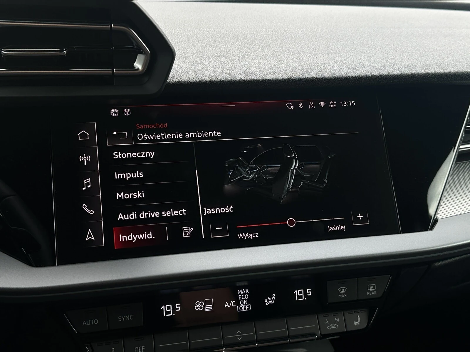 Audi A3 Sportback allstreet 35 TFSI 110(150) kW(KM) S tronic 8V (2012-) — zdjęcie 17