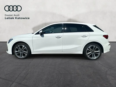 Audi A3 Sportback Advanced, SONOS, Kamera, Virtual Plus, Ambiente Plus