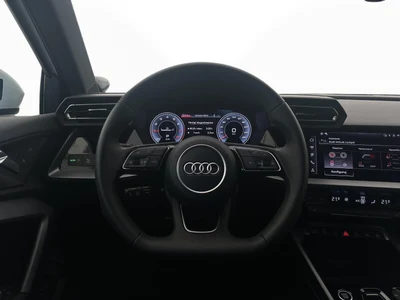 Audi A3 Sportback Advanced, SONOS, Kamera, Virtual Plus, Ambiente Plus
