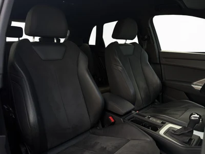 Audi Q3 2.0 190KM. Quattro, Full Led, Alcantara, Side Assist