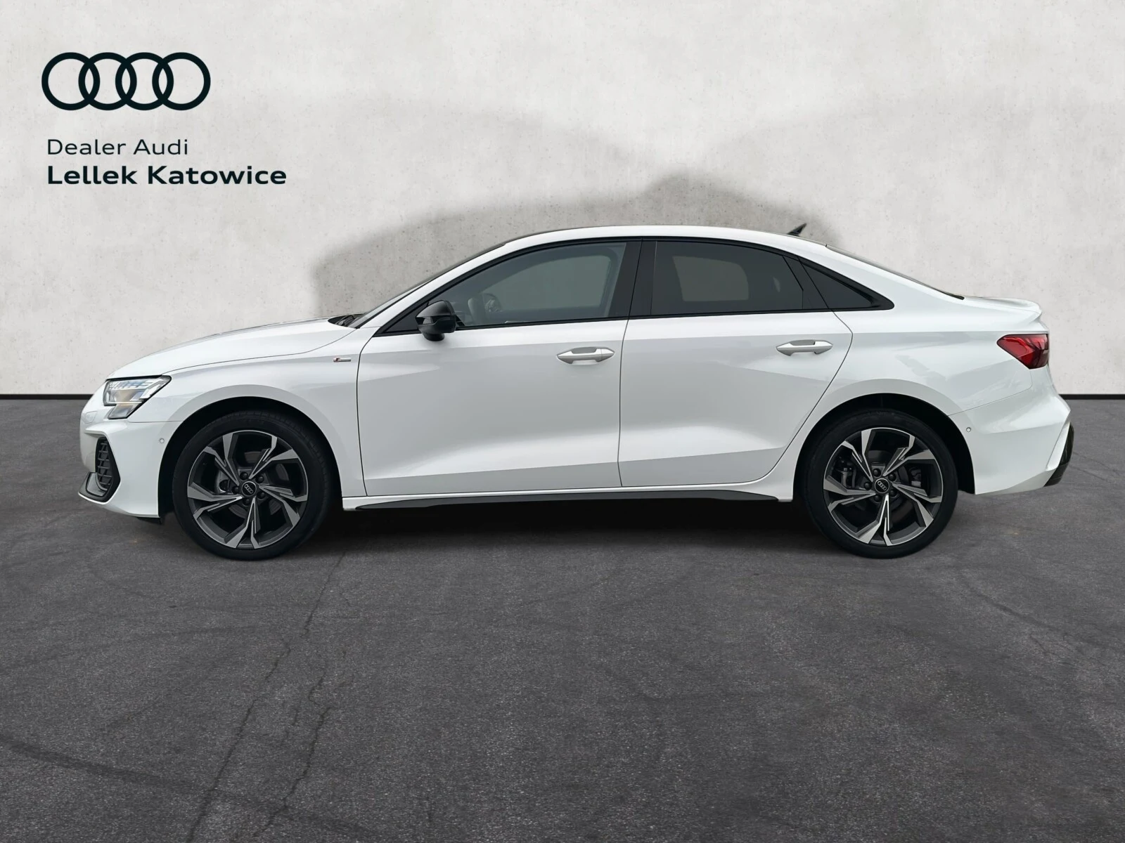 Audi A3 Limousine A3 Saloon S line 35 TFSI 110(150) kW(KM) S tronic 8V (2012-) — zdjęcie 4