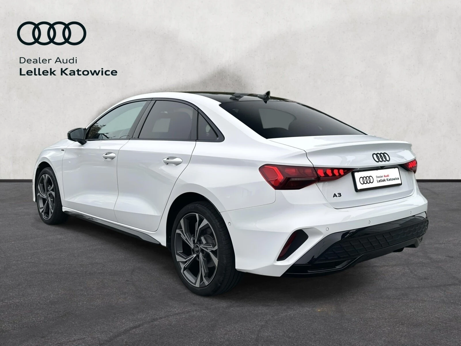 Audi A3 Limousine A3 Saloon S line 35 TFSI 110(150) kW(KM) S tronic 8V (2012-) — zdjęcie 5
