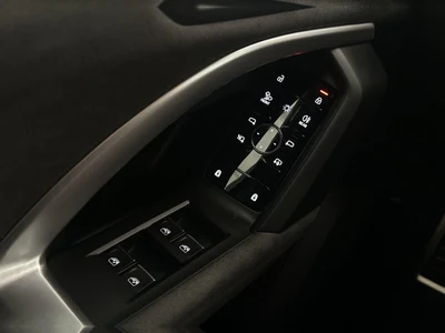 Audi Q5 Sportback 2xS-Line, HAK, Pakiet Technology, Ambiente Plus, Salon Polska, FV23%