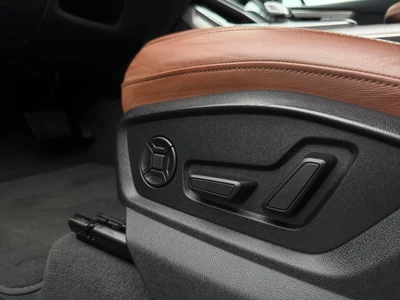 Audi Q8 HAK, S-Line, Pneumatyka, Head-UP, Polski Salon, I właściciel