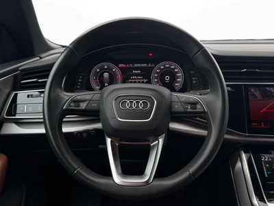 Audi Q8 HAK, S-Line, Pneumatyka, Head-UP, Polski Salon, I właściciel