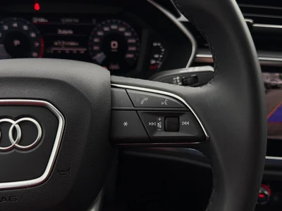 Audi Q3 HAK, Side Assist, Full Led, Pakiet Czerń, Ambiente Salon Polska, FV23%