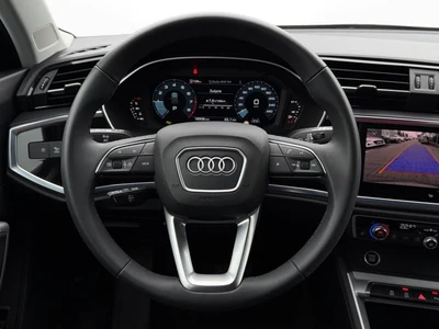 Audi Q3 HAK, Side Assist, Full Led, Pakiet Czerń, Ambiente Salon Polska, FV23%