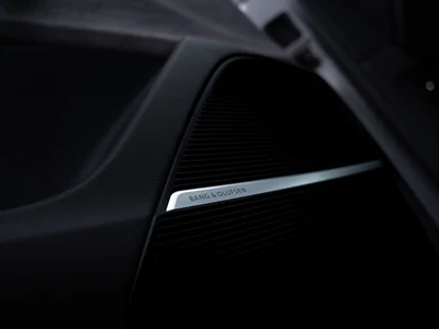Audi RS Q8 Panorama, HAK, Head-UP, Kamera 360, Szary Nardo, Salon Polska