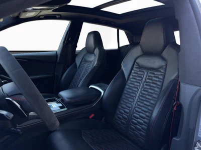 Audi RS Q8 Panorama, HAK, Head-UP, Kamera 360, Szary Nardo, Salon Polska