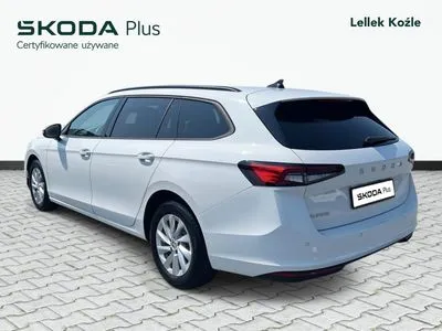 Skoda Superb 2.0 TDI SCR Essence DSG