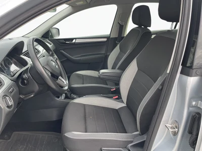 Škoda Rapid 110KM Ambition kamera cofania FV23%