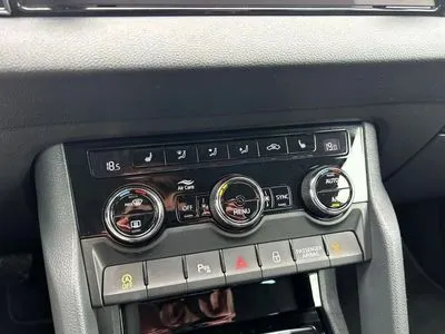Škoda Karoq 1.5 TSI ACT 4x2 Style DSG 150 KM Full Led FV 23% kamera